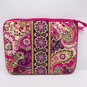 Vera Bradley Very Berry Paisley Quilted Fabric Laptop Computer Sleeve 14X11" EUC